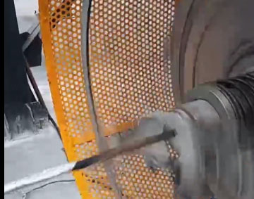 高速同心雙層鋼帶鎧裝繞包機(jī)組GTSRKQ600-1800型 安裝在河南華東電纜股份有限公司