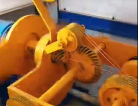 束絲機(jī)CS500型試機(jī)現(xiàn)場(chǎng)